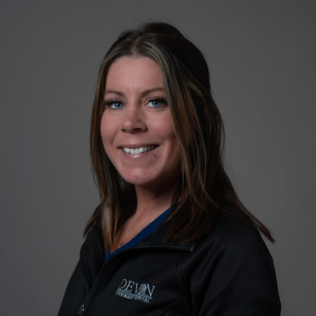 Angelina Hatton veterinary technician